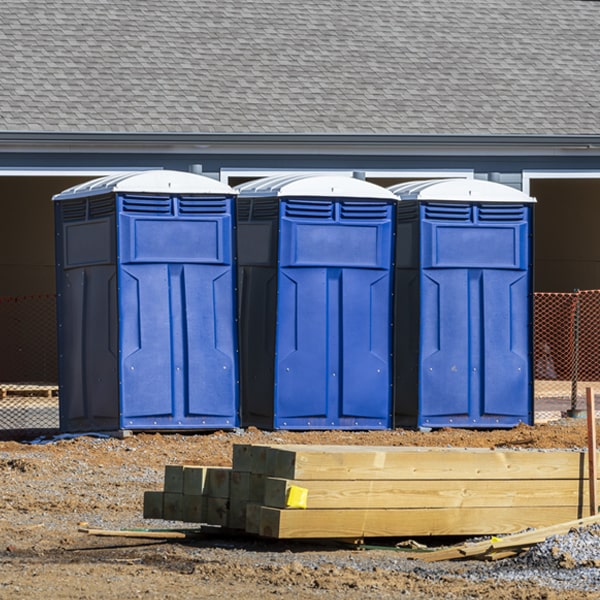 are there different sizes of portable restrooms available for rent in Broadus